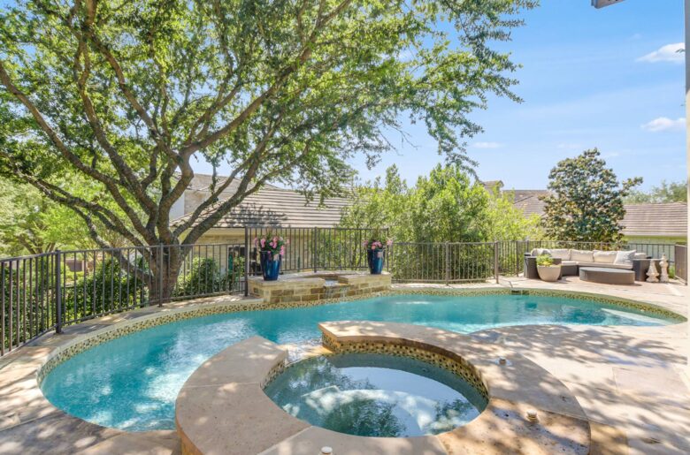 ABOVE - Stunning Austin Sanctuary - Austin, Texas