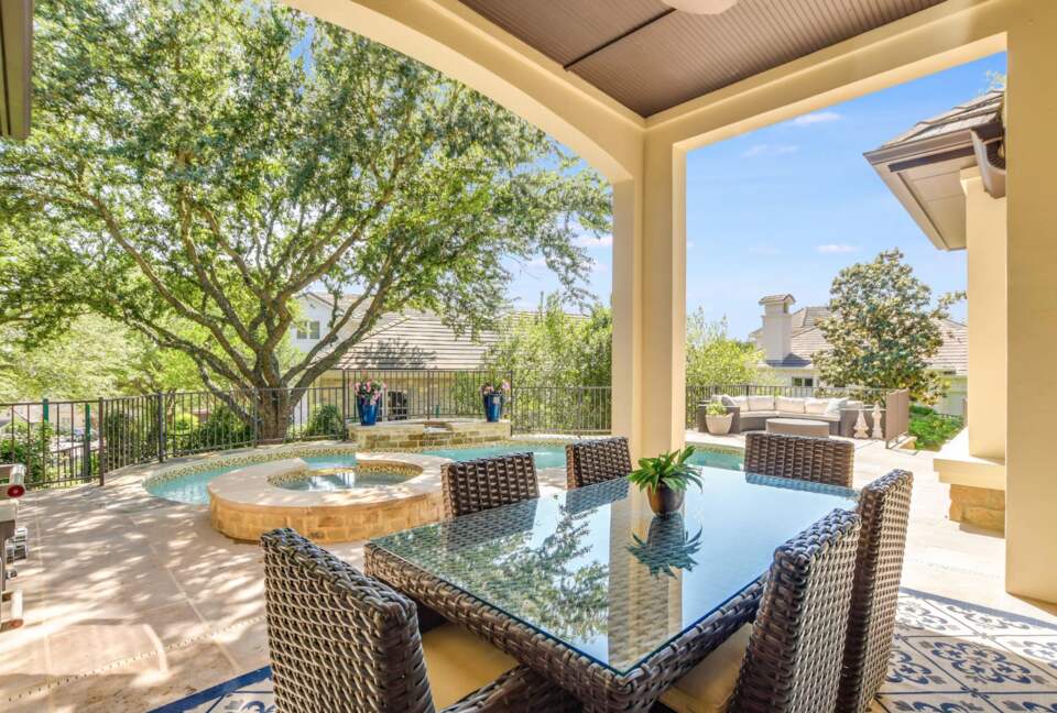 ABOVE - Stunning Austin Sanctuary - Austin, Texas