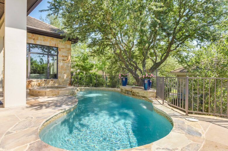 ABOVE - Stunning Austin Sanctuary - Austin, Texas