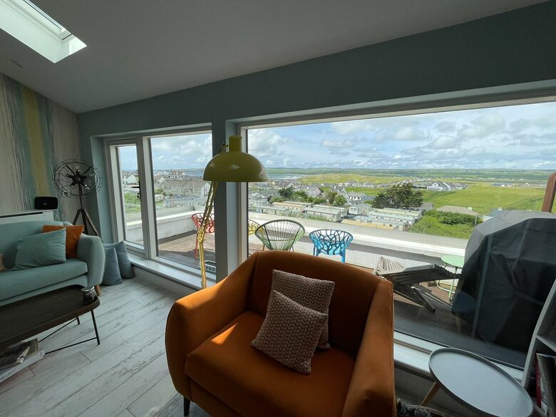 Chapel Amble - Lahinch, Ireland