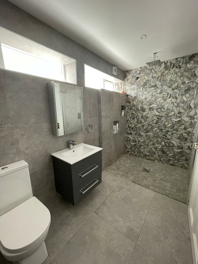 Chapel Amble - Lahinch, Ireland