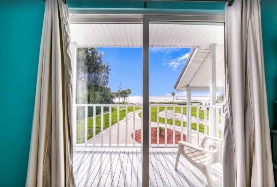 Waterfront Private Paradise - Merritt Island, Florida