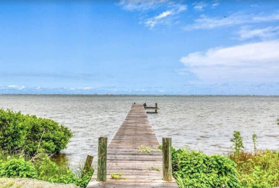 Waterfront Private Paradise - Merritt Island, Florida