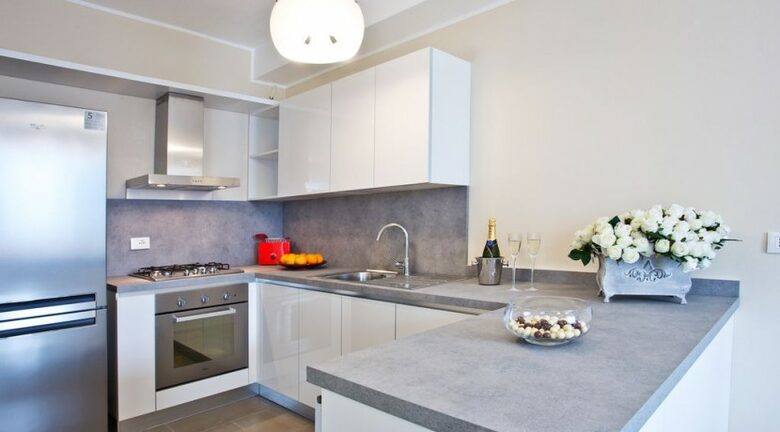 Stylish Lakeview Apartment - Sala Comacina, Italy