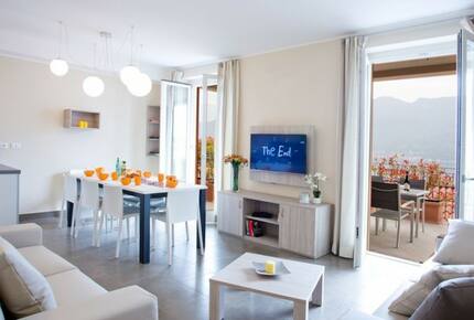 Stylish Lakeview Apartment - Sala Comacina, Italy