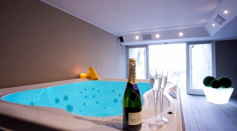 Stylish Lakeview Apartment - Sala Comacina, Italy