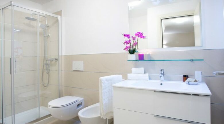 Stylish Lakeview Apartment - Sala Comacina, Italy