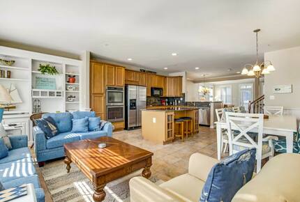 Family Room to Kitchen View