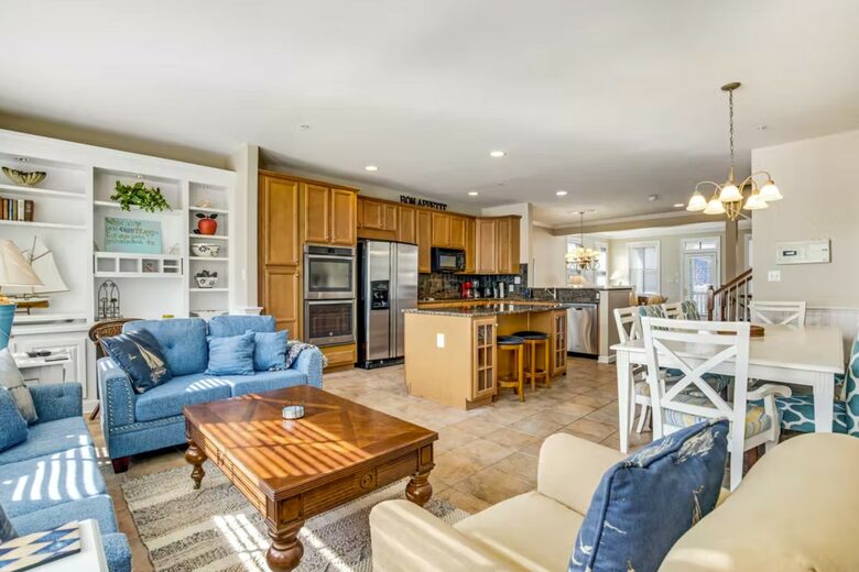 Family Room to Kitchen View