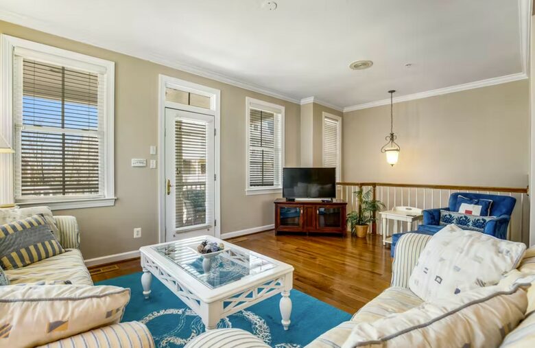 Living Room to Front Porch