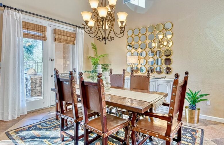 Scottsdale Stunner on the Green - Scottsdale, Arizona