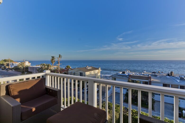 Malibu Manor (R) - Malibu, California