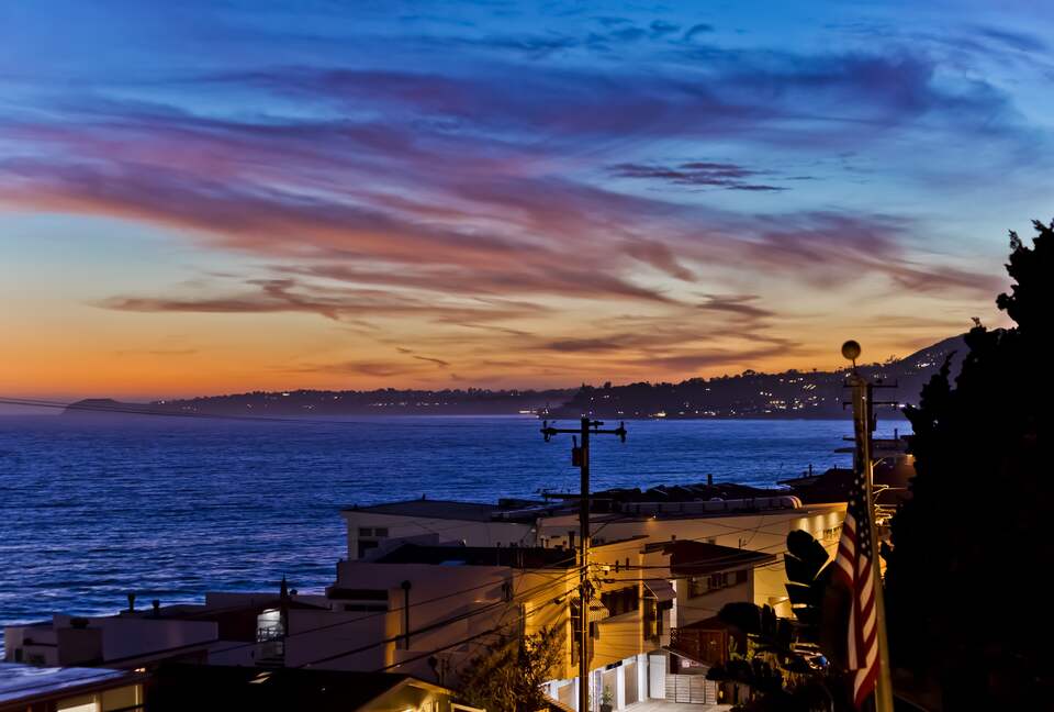 Malibu Manor (R) - Malibu, California