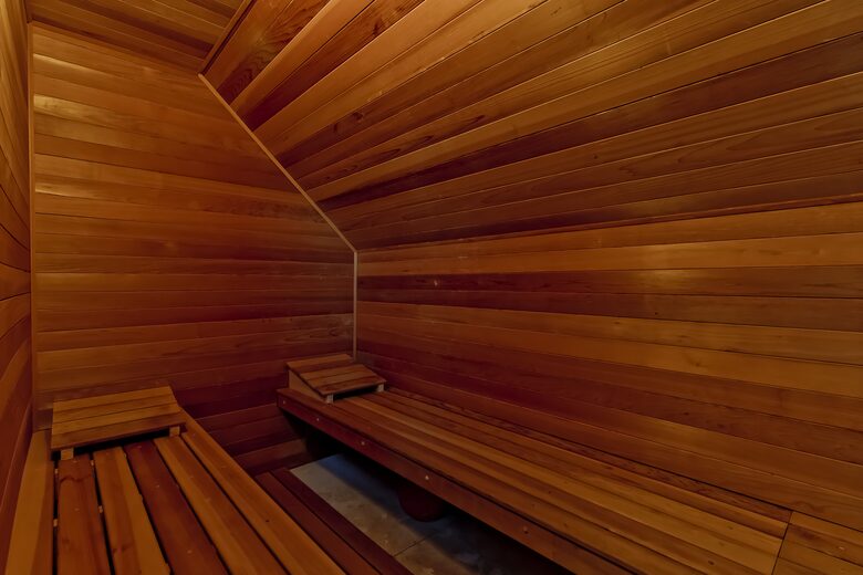 Malibu Manor (R) - Malibu, California