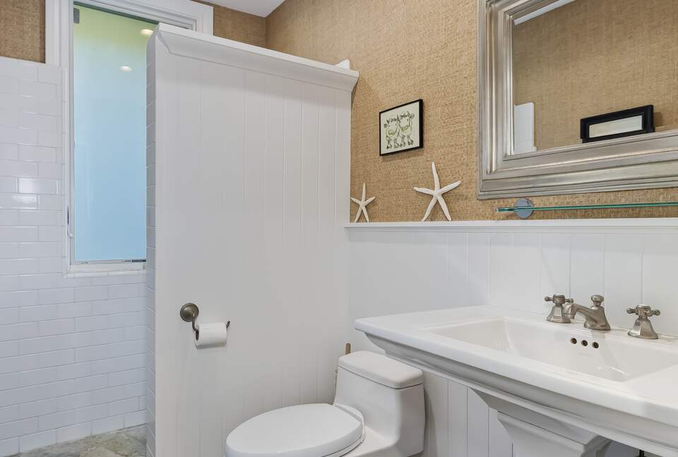 Malibu Manor (R) - Malibu, California