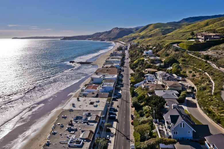 Malibu Manor (R) - Malibu, California