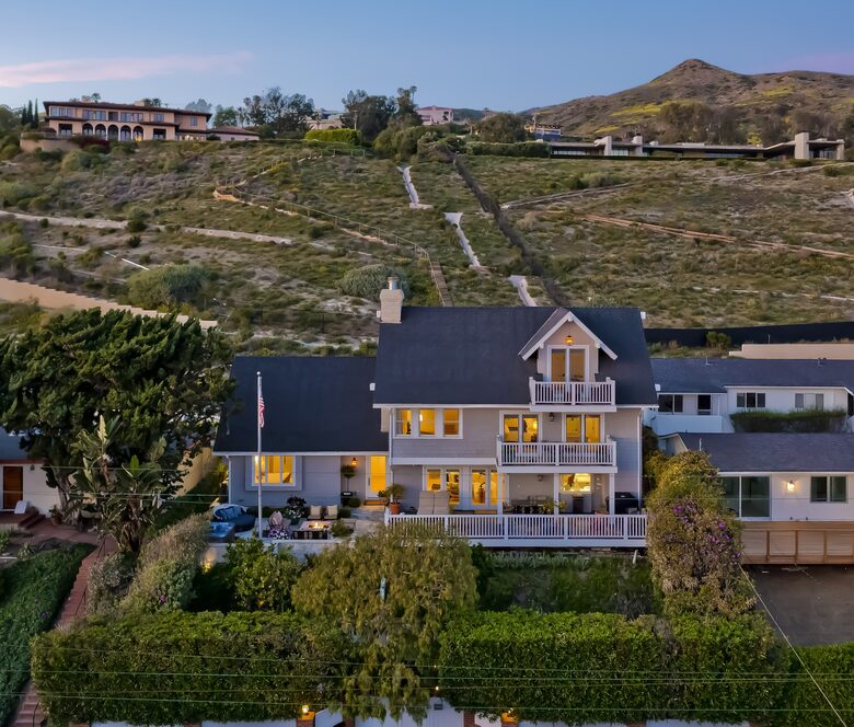 Malibu Manor (R) - Malibu, California