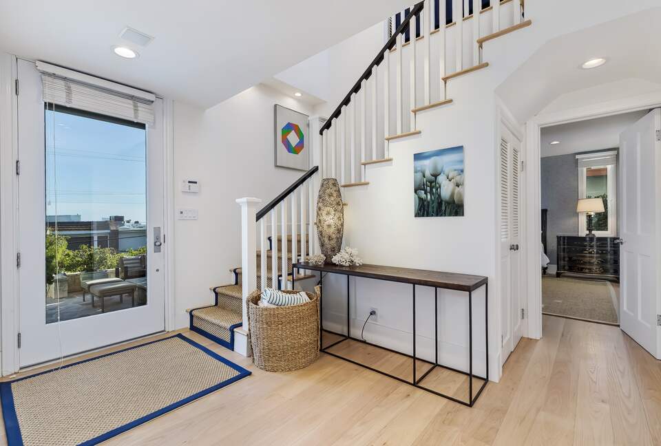 Malibu Manor (R) - Malibu, California