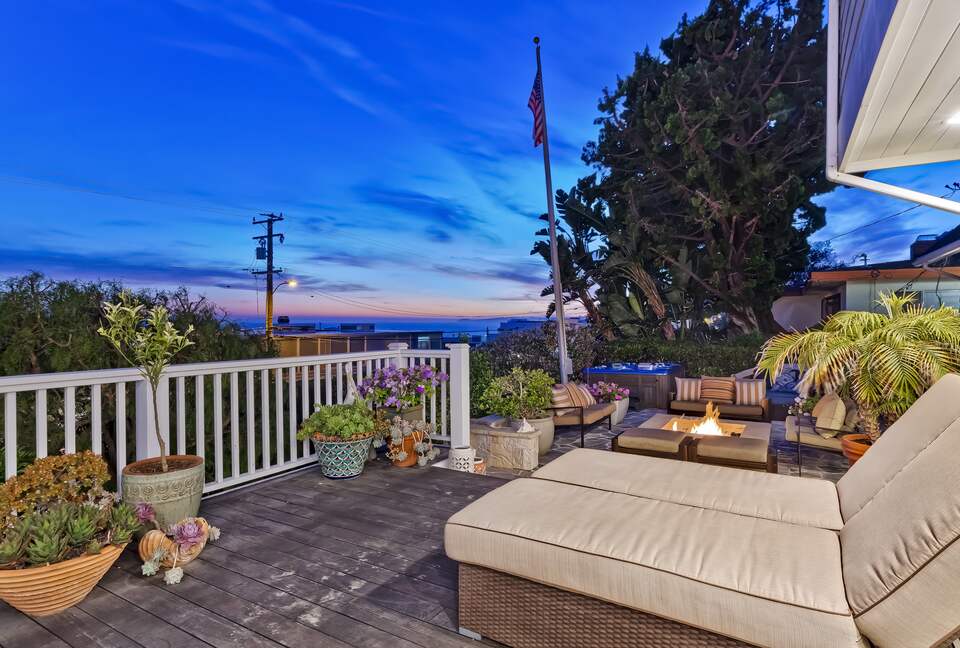 Malibu Manor (R) - Malibu, California