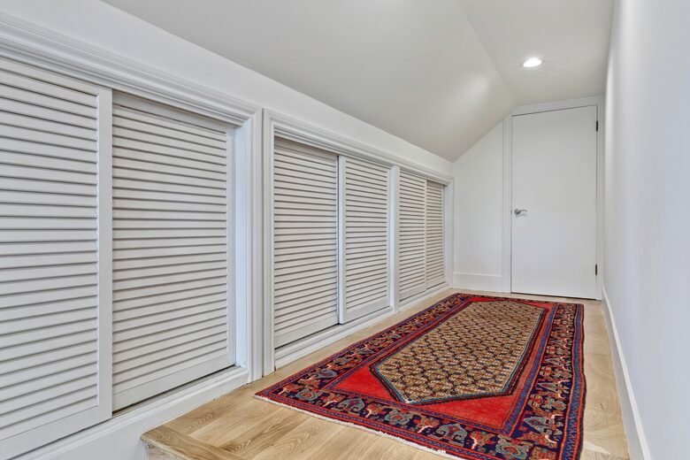 Malibu Manor (R) - Malibu, California