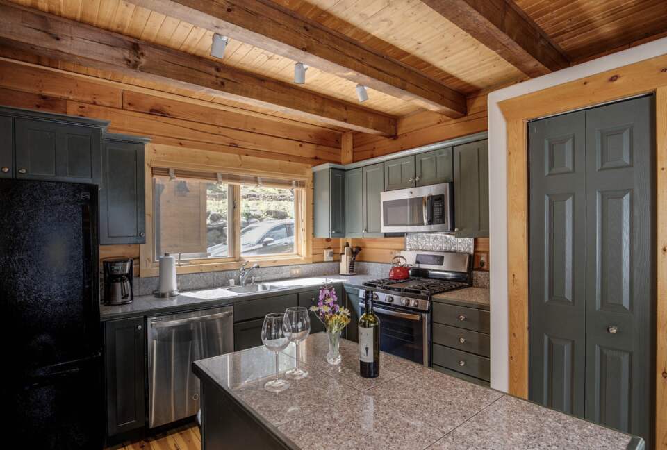 Stunning High Altitude Cabin in Summit County - Breckenridge, Colorado