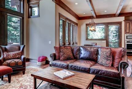 Rocky Mountain Luxury Lodge - Moving Mountains - Breckenridge, Colorado