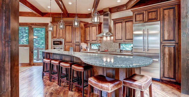 Rocky Mountain Luxury Lodge - Moving Mountains - Breckenridge, Colorado