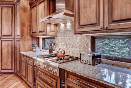 Rocky Mountain Luxury Lodge - Moving Mountains - Breckenridge, Colorado