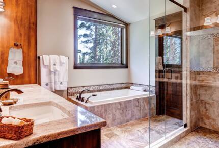 Rocky Mountain Luxury Lodge - Moving Mountains - Breckenridge, Colorado