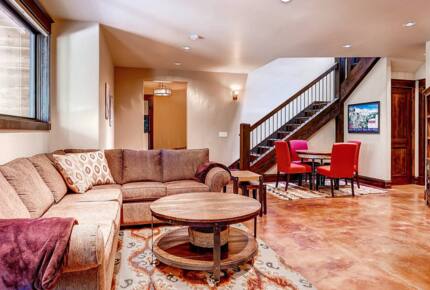 Rocky Mountain Luxury Lodge - Moving Mountains - Breckenridge, Colorado