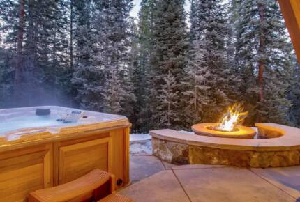Rocky Mountain Luxury Lodge - Moving Mountains - Breckenridge, Colorado
