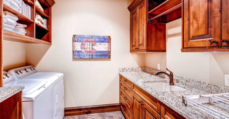 Rocky Mountain Luxury Lodge - Moving Mountains - Breckenridge, Colorado