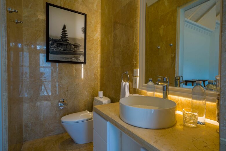 Bali Villa - Spectacular Cliff Seaview - Wijaya Kusuma, Indonesia