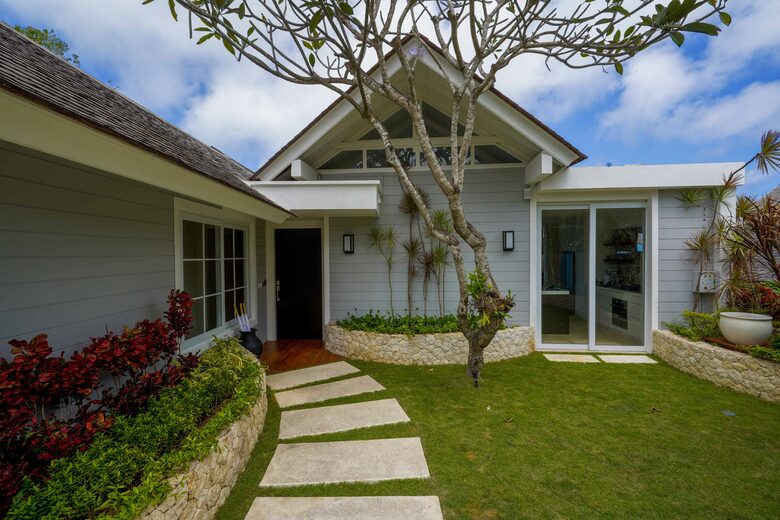 Bali Villa - Spectacular Cliff Seaview - Wijaya Kusuma, Indonesia