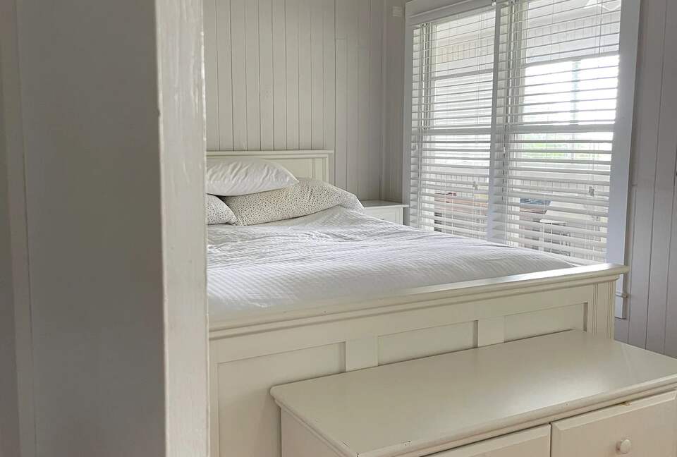 Waterfront Paradise in the heart of the Lowcountry - St Helena Isand, South Carolina