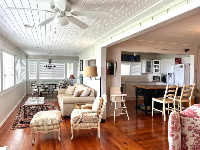 Waterfront Paradise in the heart of the Lowcountry - St Helena Isand, South Carolina