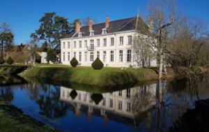 Château d'Isle-sur-Marne (R) - Isle sur Marne, France