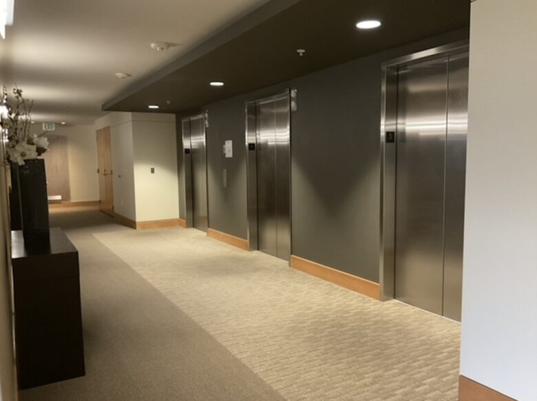 Luxury Downtown Bellevue Retreat - Bellevue, Washington