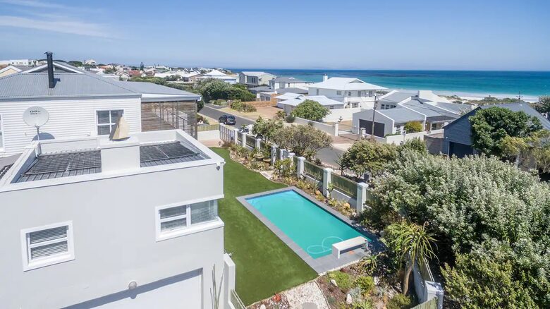 South Africa Oceanfront Villa - Kommetjie, South Africa