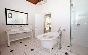 The Manor House - Nuy Valley, South Africa