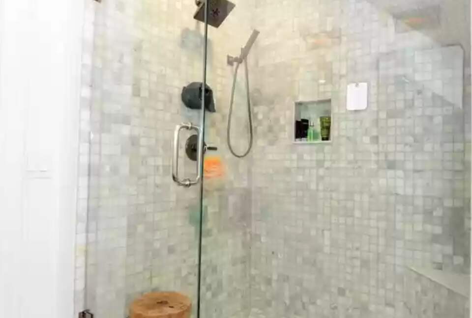 Beautiful Brownstone in Hyde Park - Tampa, Florida