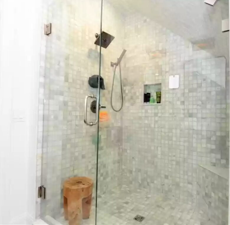 Beautiful Brownstone in Hyde Park - Tampa, Florida