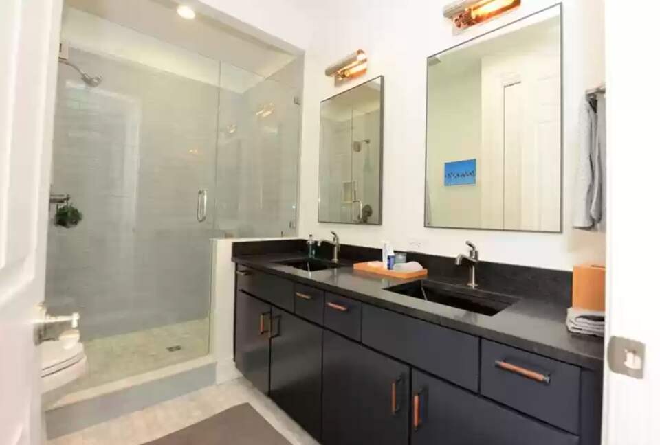 Beautiful Brownstone in Hyde Park - Tampa, Florida