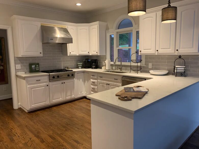 Southern Beauty | Smith Lake - Crane Hill, Alabama