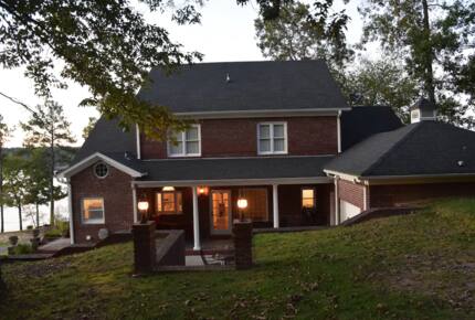 Southern Beauty | Smith Lake - Crane Hill, Alabama