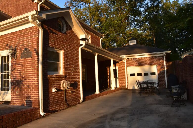 Southern Beauty | Smith Lake - Crane Hill, Alabama