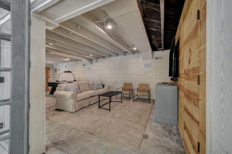 Smith Lake Retreat - Crane Hill, Alabama