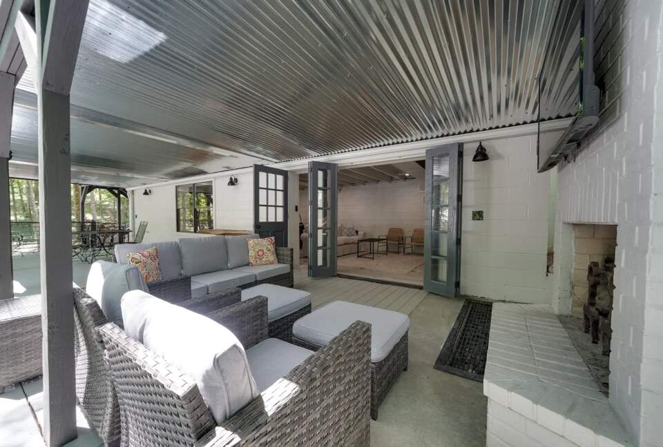 Smith Lake Retreat - Crane Hill, Alabama