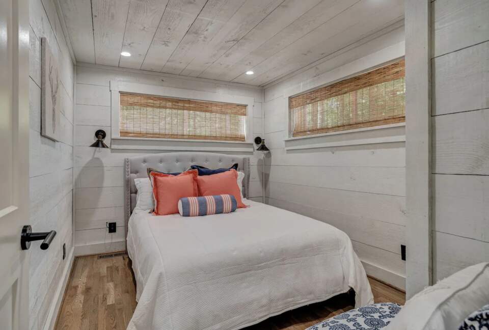 Smith Lake Retreat - Crane Hill, Alabama