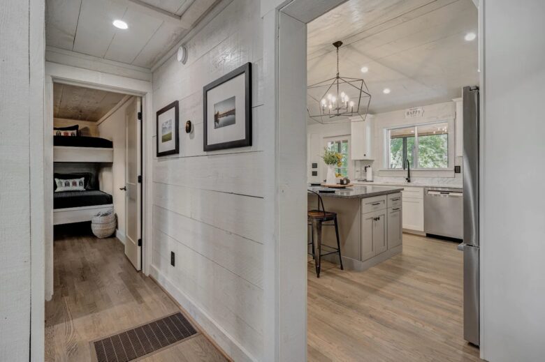 Smith Lake Retreat - Crane Hill, Alabama